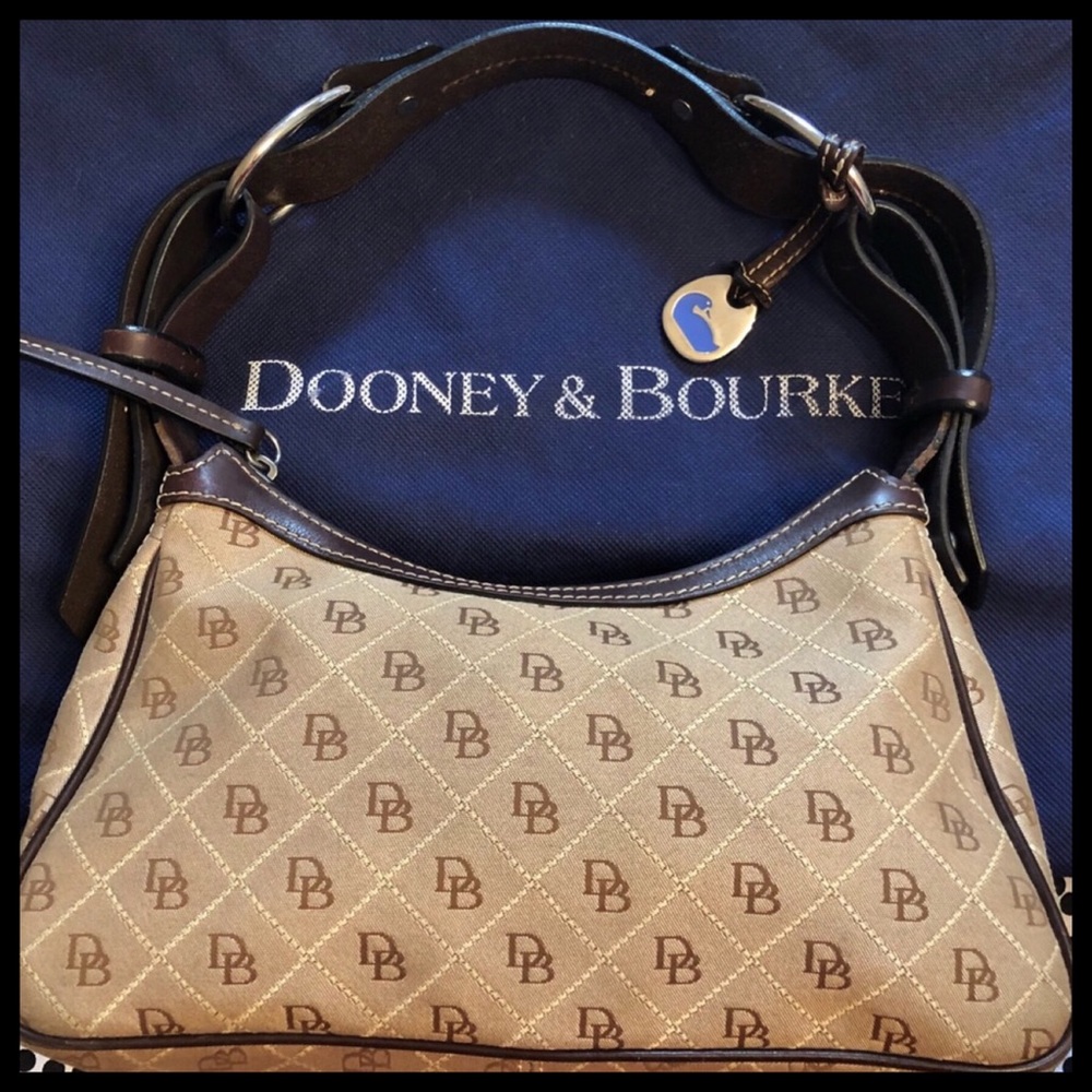 DOONEY & BOURKE SHOULDER BAG